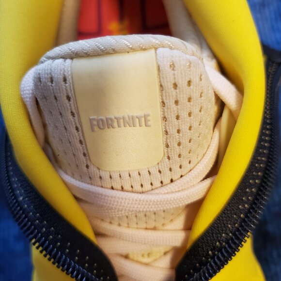 Adidas Ultraboost 1.0 Ultra Boost X FORTNITE Peely Mens 8 Yellow Sneakers NEW main image 9